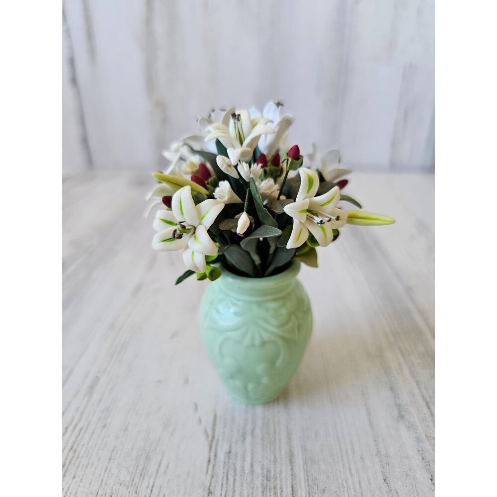 Willitts shades of Jade forget me nots flower bouquet 82042 tulips pot unique mi